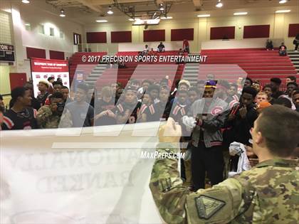 Thumbnail 1 in Clinton TOC Ceremony photogallery.