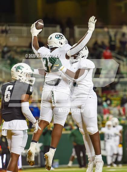 Thumbnail 2 in DeSoto @ Spring (UIL 6A D1 Regional Semifinal) photogallery.