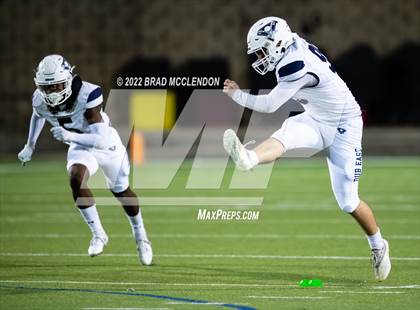 Thumbnail 3 in Wylie East vs Rowlett photogallery.