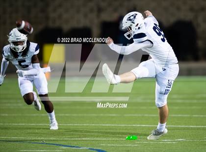 Thumbnail 2 in Wylie East vs Rowlett photogallery.