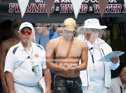 Thumbnail 3 in CIF SS Division 1 Finals photogallery.