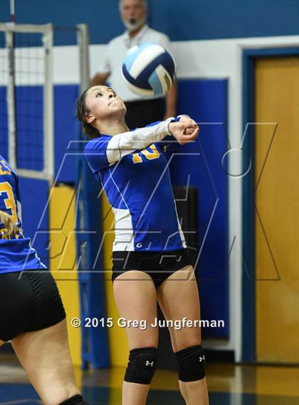 Thumbnail 3 in Piner vs Cloverdale (Rincon Valley Tournament) photogallery.