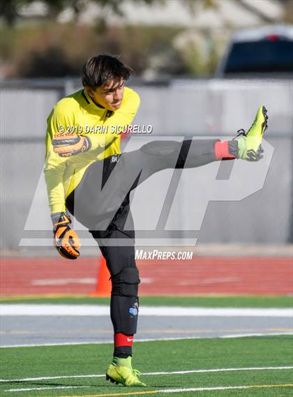Thumbnail 2 in Tempe vs Desert Edge (Coyote Classic Tournament) photogallery.