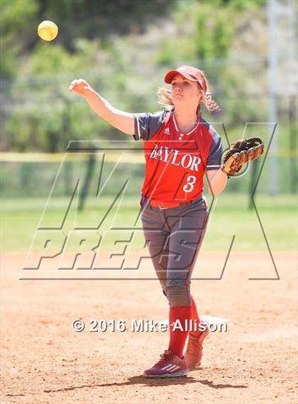 Thumbnail 3 in Baylor vs Soddy Daisy photogallery.