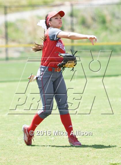Thumbnail 3 in Baylor vs Soddy Daisy photogallery.