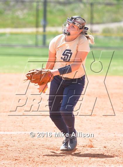 Thumbnail 2 in Baylor vs Soddy Daisy photogallery.