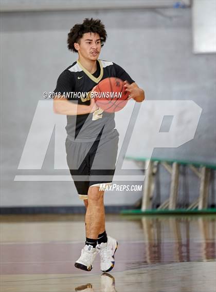 Thumbnail 2 in Chavez vs. Kennedy (Cordova Christmas Classic) photogallery.