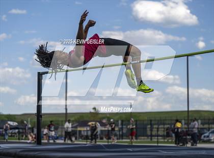 Thumbnail 2 in SEC Conference Meet photogallery.