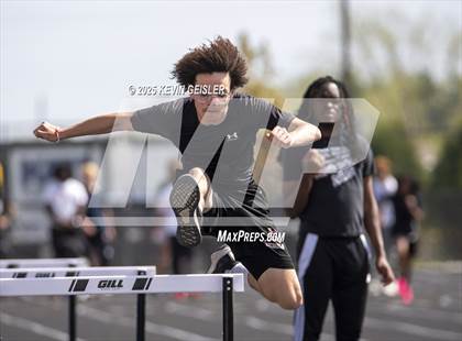 Thumbnail 2 in SEC Conference Meet photogallery.