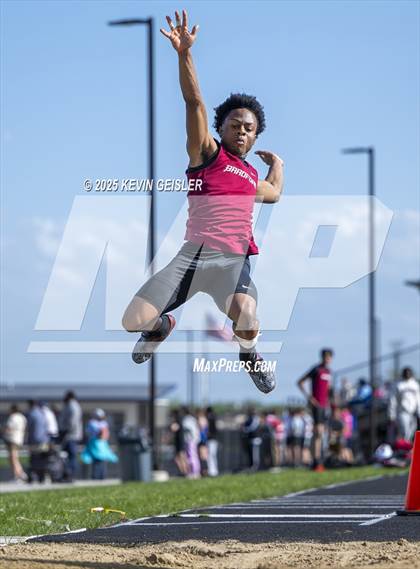 Thumbnail 1 in SEC Conference Meet photogallery.