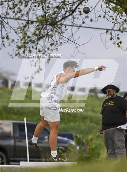 Thumbnail 1 in SEC Conference Meet photogallery.