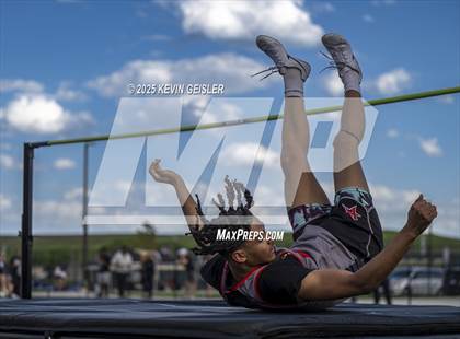 Thumbnail 2 in SEC Conference Meet photogallery.