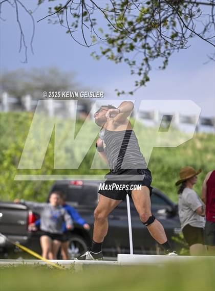 Thumbnail 1 in SEC Conference Meet photogallery.