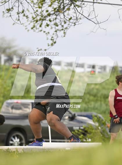 Thumbnail 1 in SEC Conference Meet photogallery.