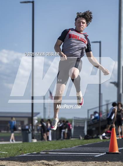 Thumbnail 1 in SEC Conference Meet photogallery.
