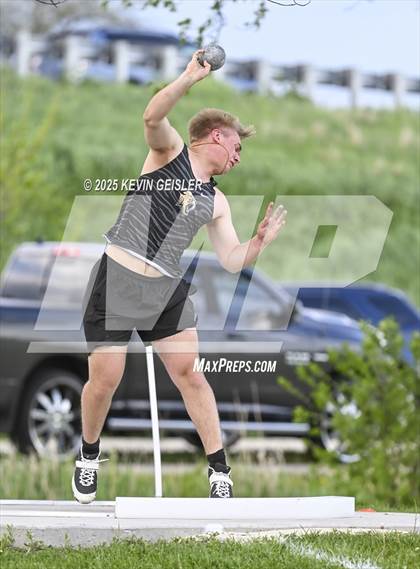 Thumbnail 3 in SEC Conference Meet photogallery.