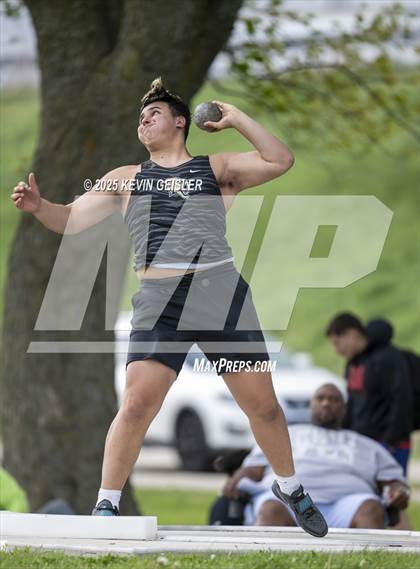 Thumbnail 3 in SEC Conference Meet photogallery.