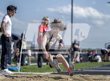 Thumbnail 1 in SEC Conference Meet photogallery.