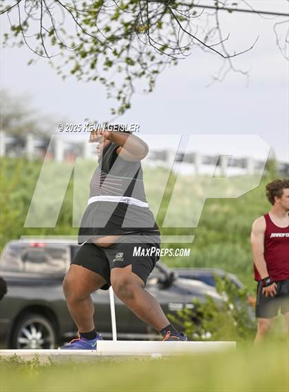 Thumbnail 2 in SEC Conference Meet photogallery.