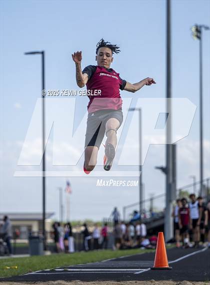 Thumbnail 1 in SEC Conference Meet photogallery.