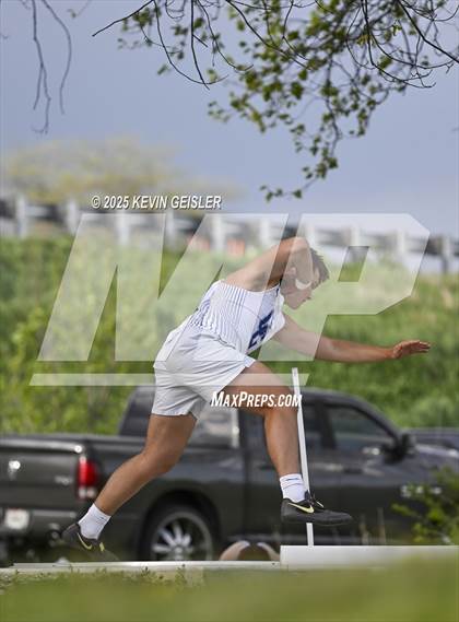Thumbnail 1 in SEC Conference Meet photogallery.