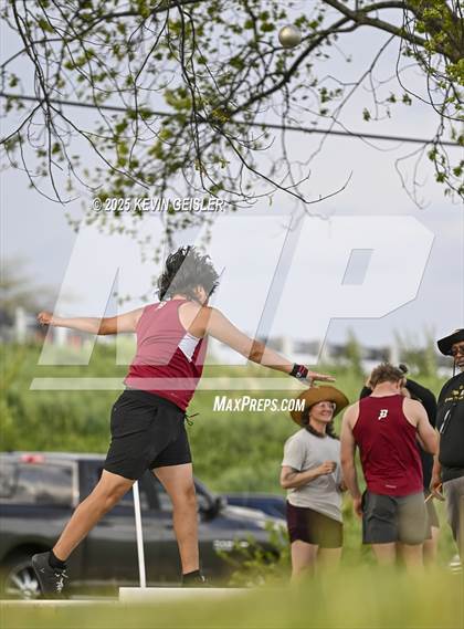 Thumbnail 1 in SEC Conference Meet photogallery.