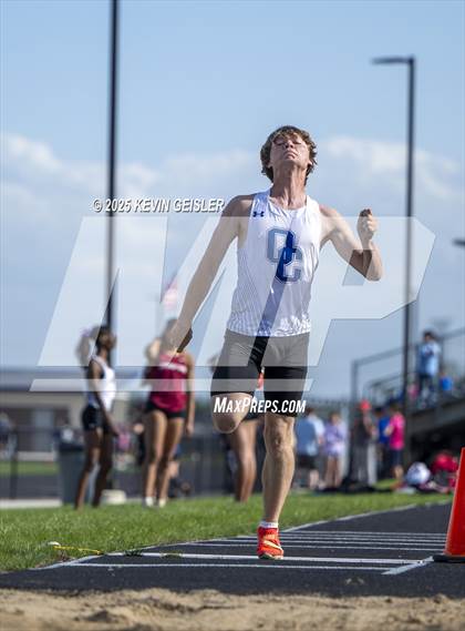 Thumbnail 1 in SEC Conference Meet photogallery.