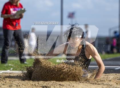 Thumbnail 1 in SEC Conference Meet photogallery.
