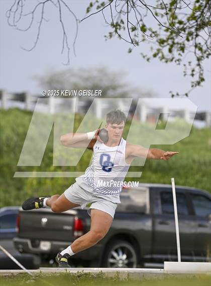 Thumbnail 2 in SEC Conference Meet photogallery.
