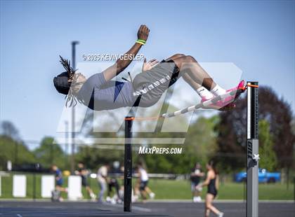 Thumbnail 3 in SEC Conference Meet photogallery.