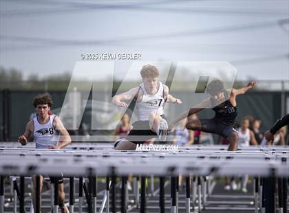 Thumbnail 3 in SEC Conference Meet photogallery.
