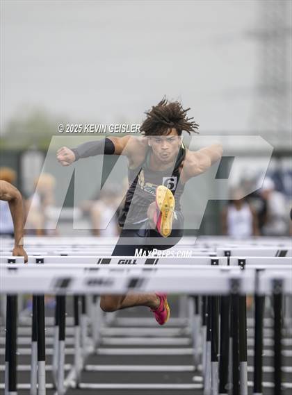 Thumbnail 3 in SEC Conference Meet photogallery.