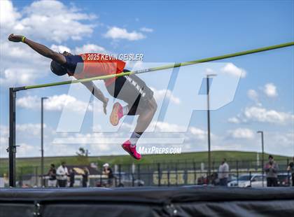 Thumbnail 3 in SEC Conference Meet photogallery.