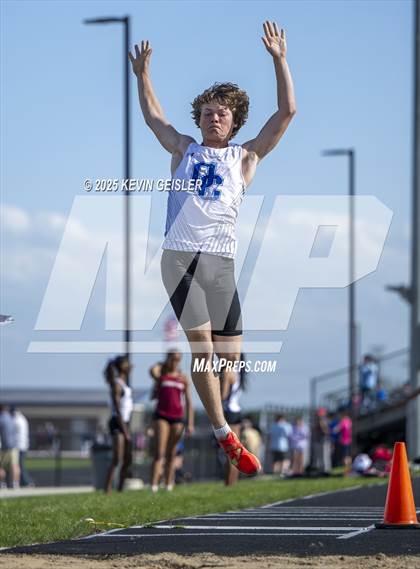 Thumbnail 1 in SEC Conference Meet photogallery.