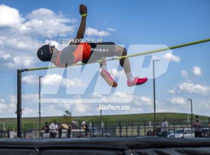 Thumbnail 2 in SEC Conference Meet photogallery.