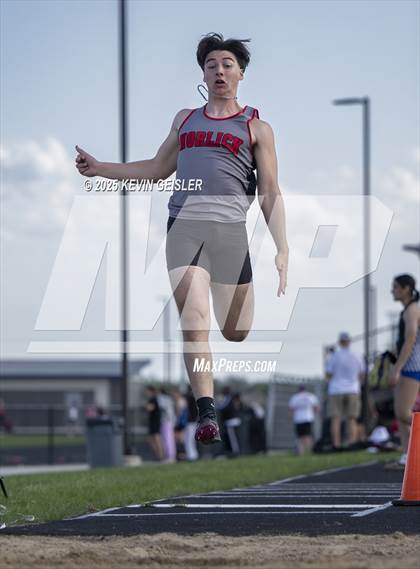 Thumbnail 3 in SEC Conference Meet photogallery.