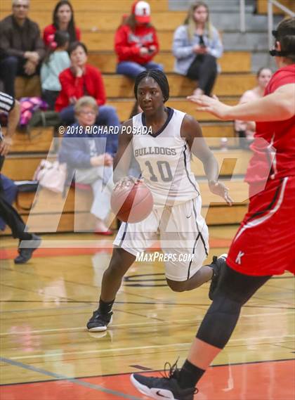 Thumbnail 1 in Golden Valley vs. Kerman (Selma Shootout) photogallery.