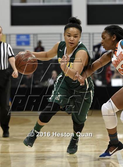 Thumbnail 3 in Long Beach Poly vs. Chaminade (CIF SoCal Regional Open Division Final) photogallery.