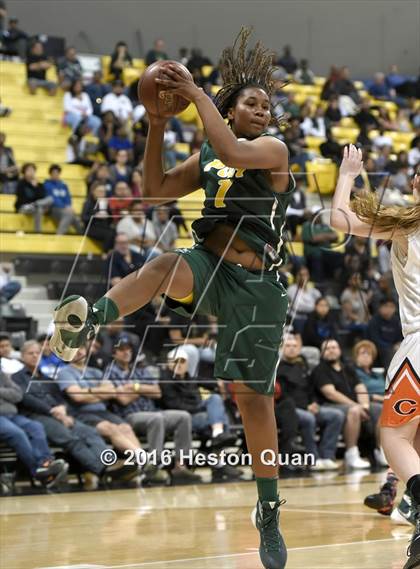 Thumbnail 2 in Long Beach Poly vs. Chaminade (CIF SoCal Regional Open Division Final) photogallery.