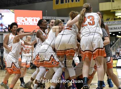 Thumbnail 3 in Long Beach Poly vs. Chaminade (CIF SoCal Regional Open Division Final) photogallery.