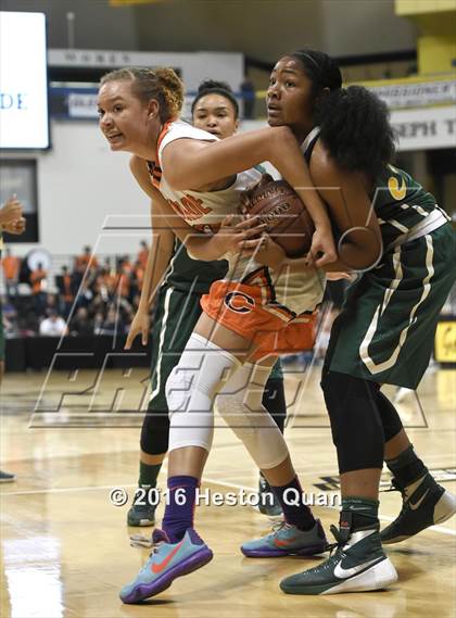 Thumbnail 3 in Long Beach Poly vs. Chaminade (CIF SoCal Regional Open Division Final) photogallery.