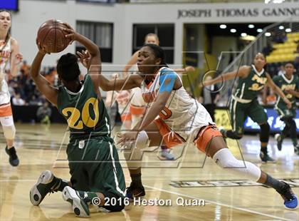 Thumbnail 2 in Long Beach Poly vs. Chaminade (CIF SoCal Regional Open Division Final) photogallery.