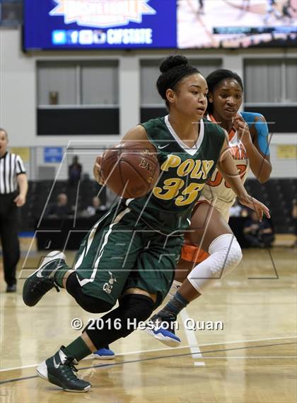 Thumbnail 2 in Long Beach Poly vs. Chaminade (CIF SoCal Regional Open Division Final) photogallery.