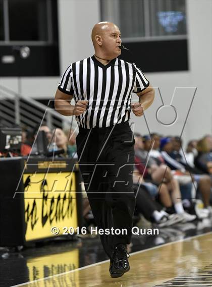 Thumbnail 1 in Long Beach Poly vs. Chaminade (CIF SoCal Regional Open Division Final) photogallery.