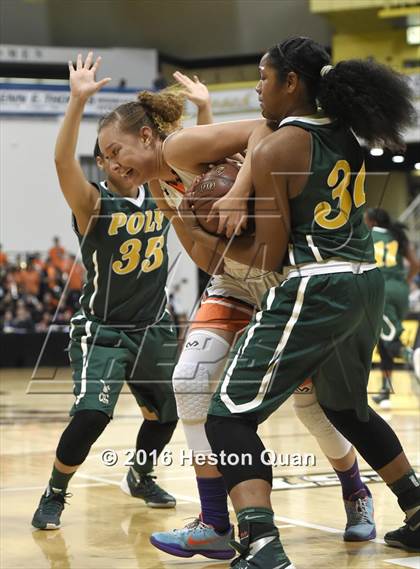 Thumbnail 3 in Long Beach Poly vs. Chaminade (CIF SoCal Regional Open Division Final) photogallery.