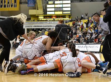 Thumbnail 3 in Long Beach Poly vs. Chaminade (CIF SoCal Regional Open Division Final) photogallery.