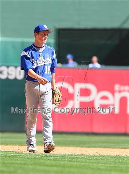 Thumbnail 3 in Midlothian vs. Waxahachie (Waxahachie Robert Dulin Tournament) photogallery.