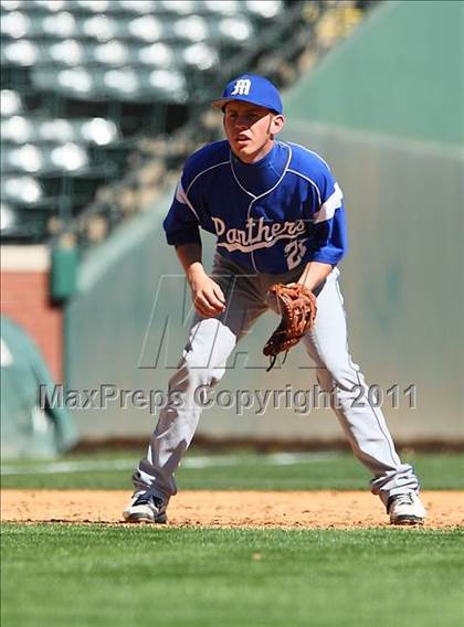 Thumbnail 2 in Midlothian vs. Waxahachie (Waxahachie Robert Dulin Tournament) photogallery.