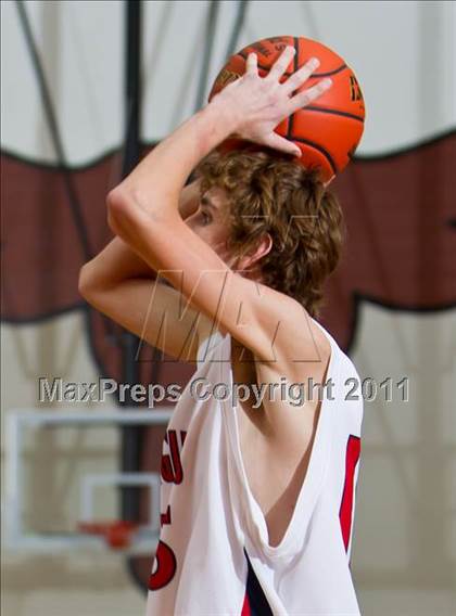 Thumbnail 2 in Atascocita vs Dawson (McDonald's Texas Invitational) photogallery.