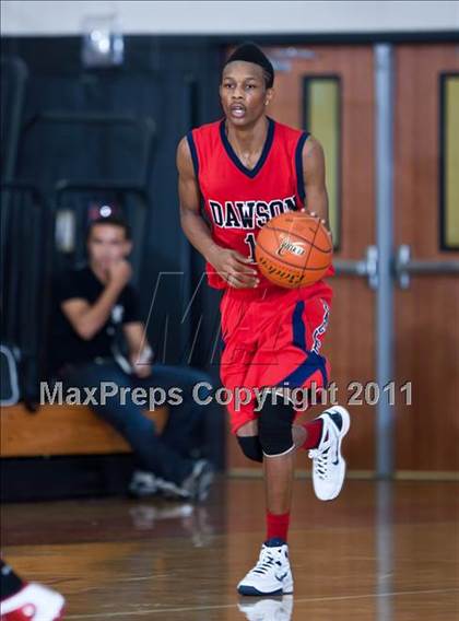 Thumbnail 1 in Atascocita vs Dawson (McDonald's Texas Invitational) photogallery.